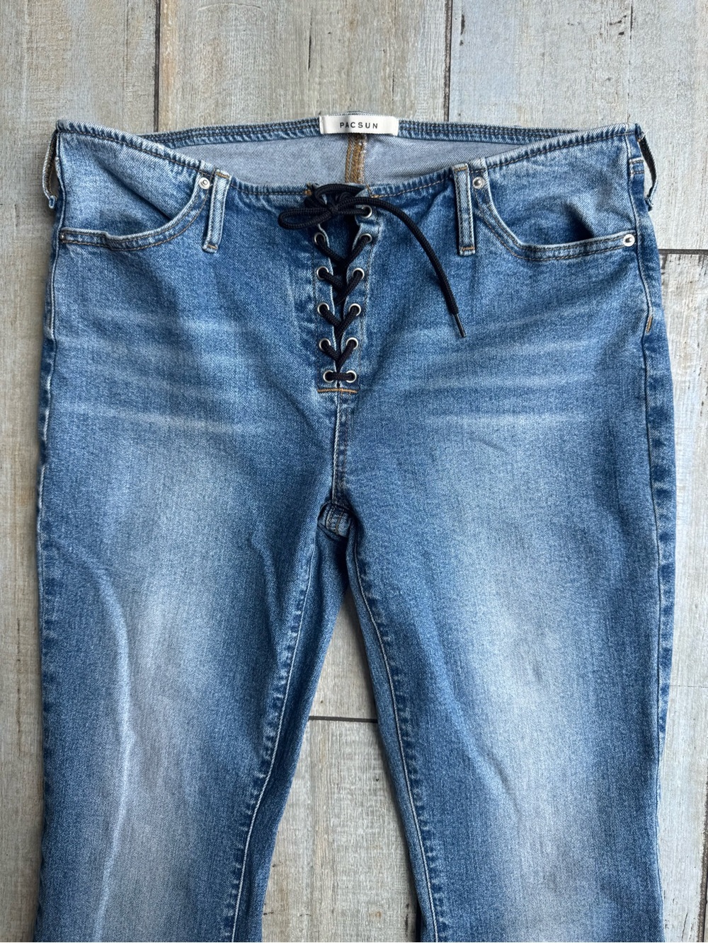 PacSun Low Rise Lace Up Bootcut Jeans Blue Denim Flares Size 28 - Picture 2 of 7